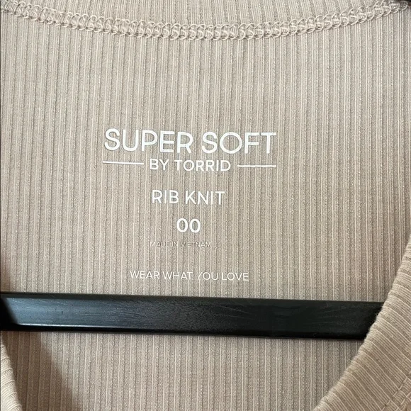 Torrid Ribbed Tank Top - Picture 2 of 5